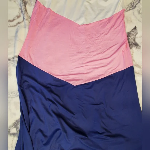 Shop Basic Long Dress - Picture 8 of 11